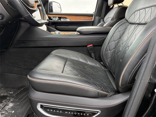 Used 2022 Jeep Grand Wagoneer Series III image 20