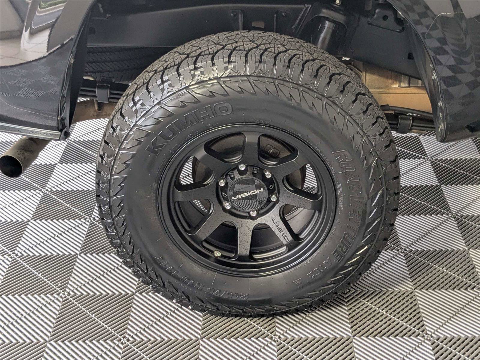 Used 2022 Toyota Tacoma SR RWD image 8