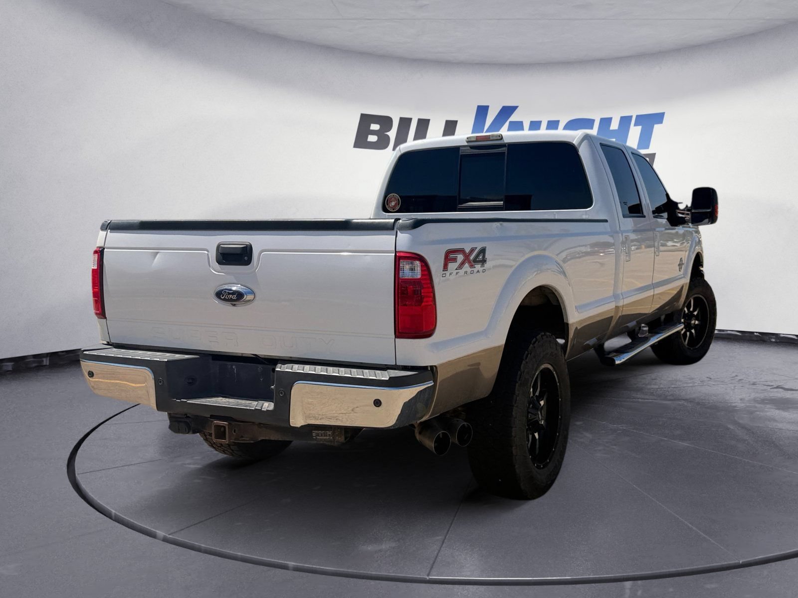 Used 2015 Ford F350 Lariat w/ Lariat Interior Package AWD/4WD image 5