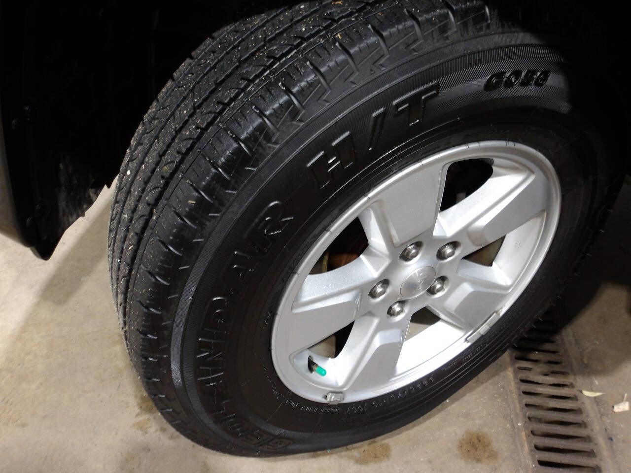 Used 2009 Jeep Liberty Sport w/ Popular Equipment Group image 38