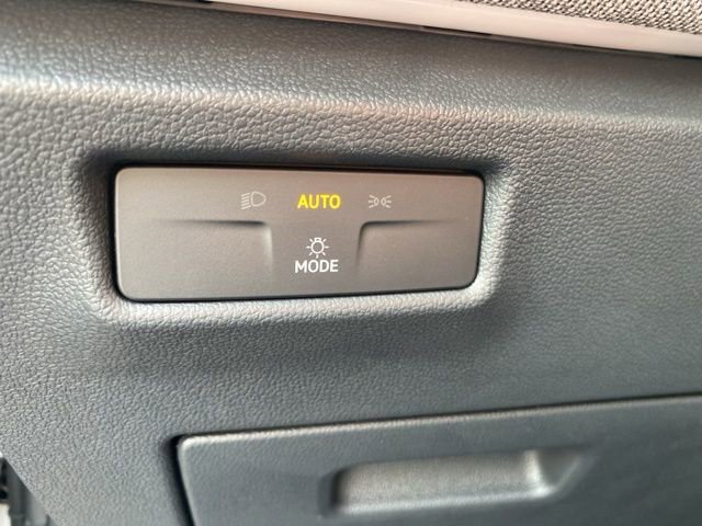 Used 2025 Volkswagen Tiguan S AWD/4WD image 26