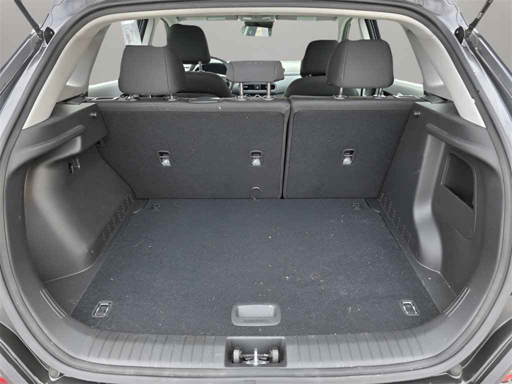 Used 2020 Hyundai Kona SE image 13