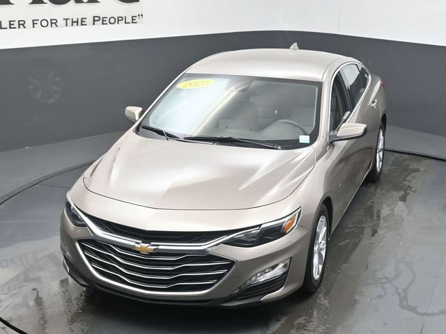 Used 2025 Chevrolet Malibu LT FWD image 45