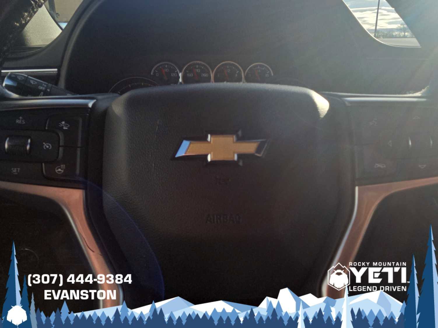 Used 2021 Chevrolet Suburban LT w/ LT Signature Package image 23