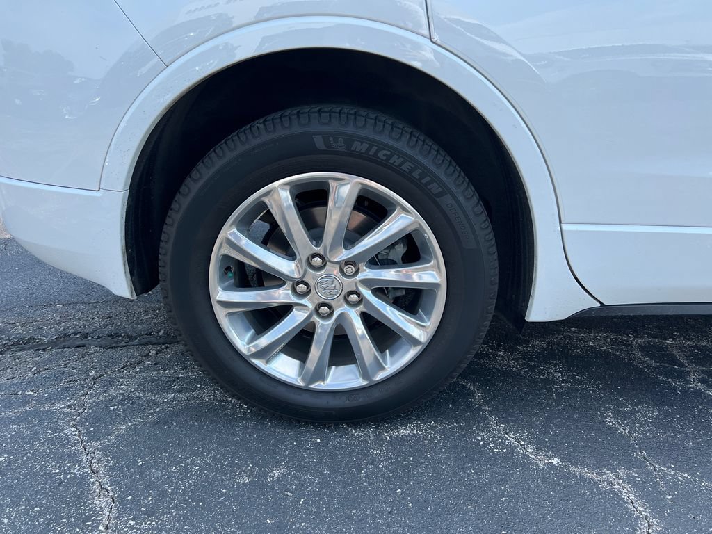 Used 2020 Buick Envision Essence AWD/4WD image 6