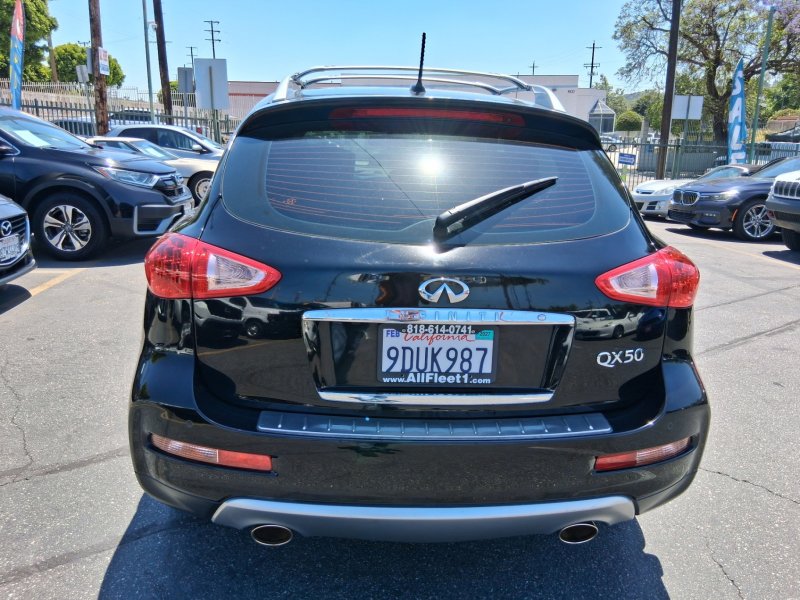 Used 2017 INFINITI QX50 2WD w/ Technology Package image 5
