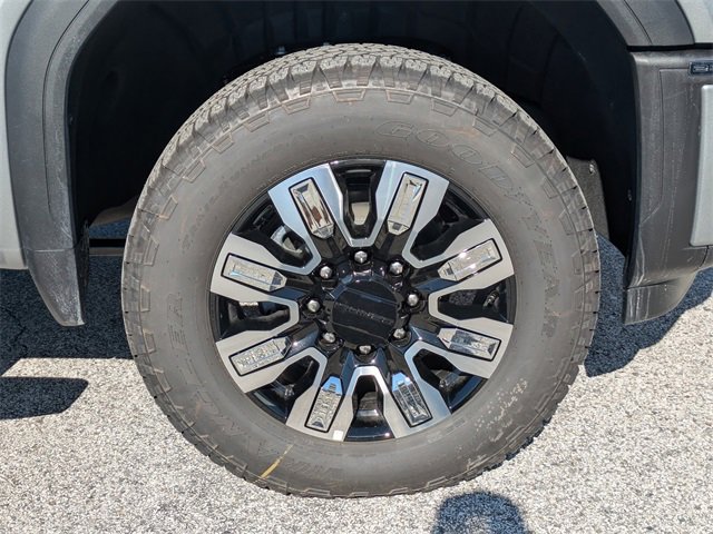 New 2026 GMC Sierra 2500 Denali w/ Denali Reserve Package image 11