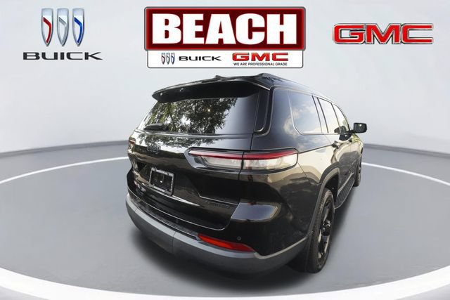 Used 2022 Jeep Grand Cherokee L Limited w/ Luxury Tech Group II AWD/4WD image 3