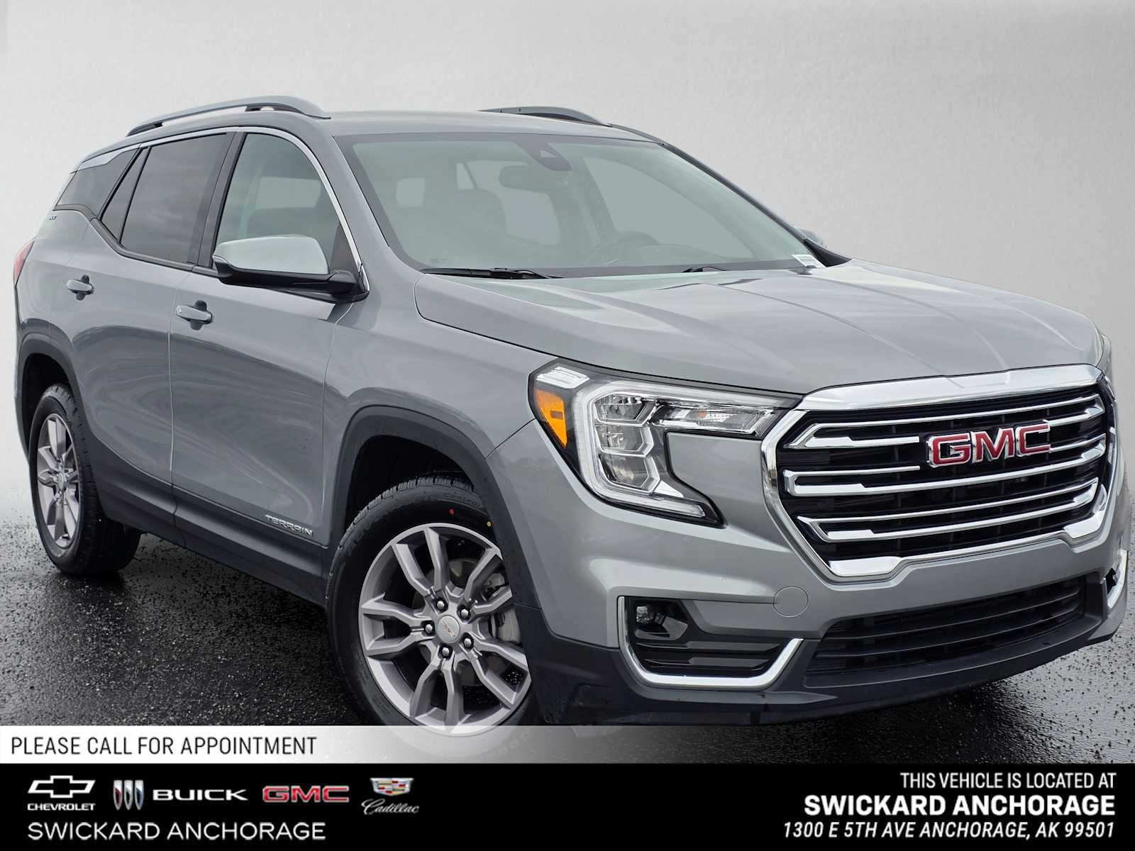 Certified 2024 GMC Terrain SLT AWD/4WD image 1