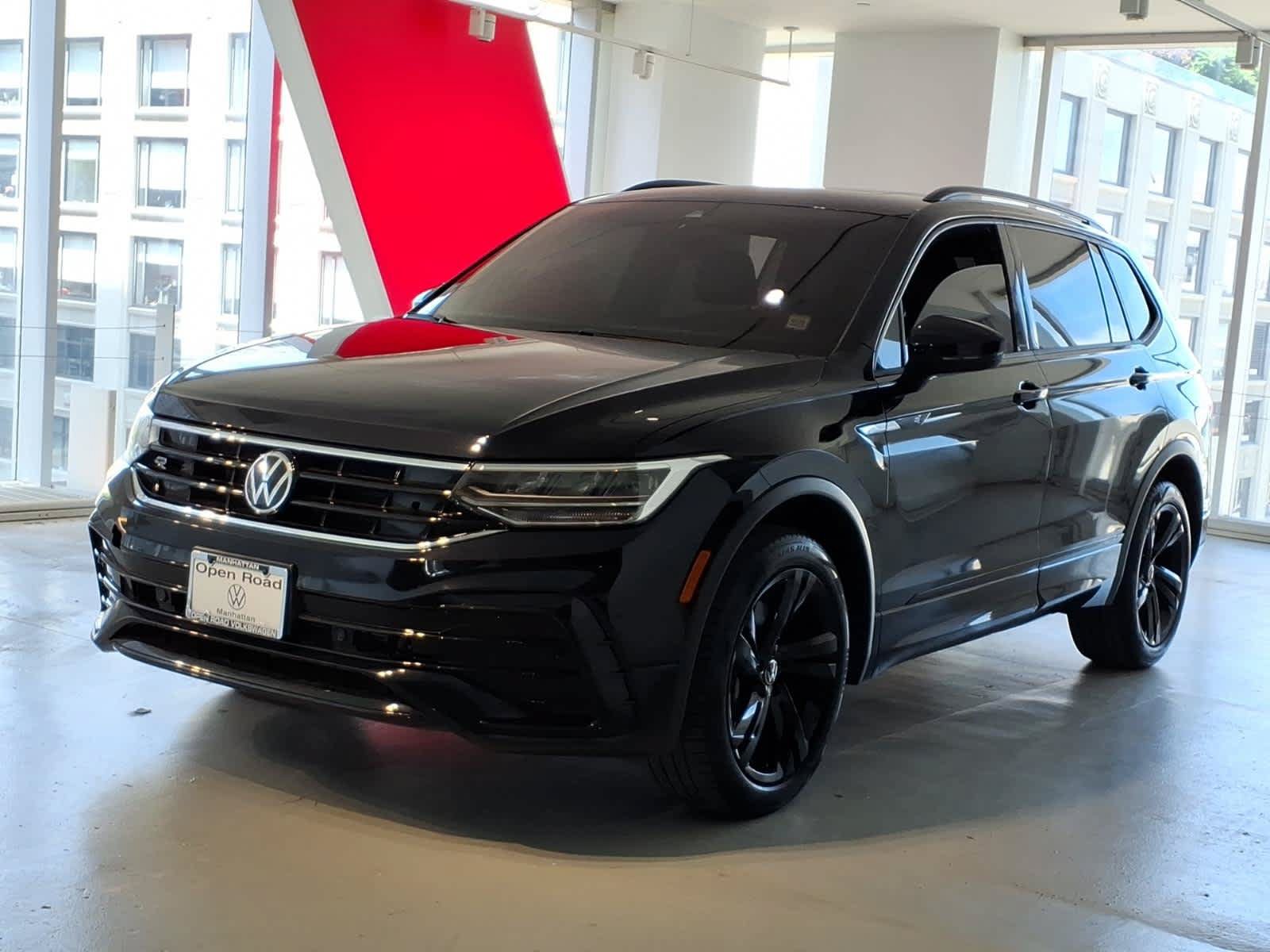 Used 2023 Volkswagen Tiguan SE R-Line