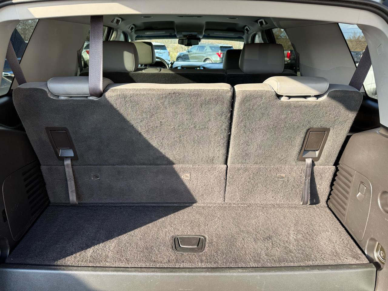 Used 2017 Chevrolet Tahoe LT RWD image 16