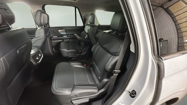 New 2026 Ford Expedition Platinum w/ Driver's Package image 13