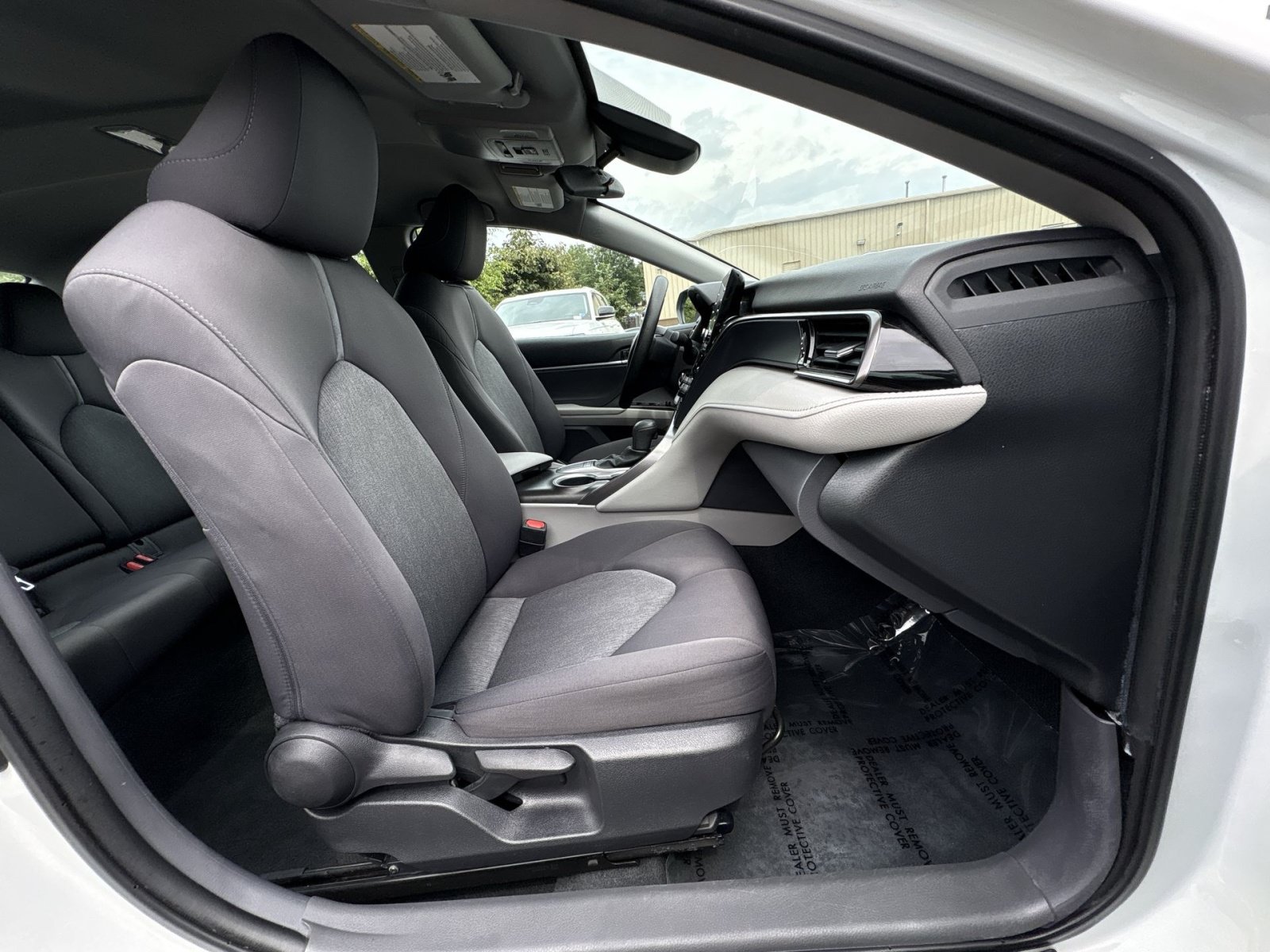 Used 2024 Toyota Camry LE FWD image 26
