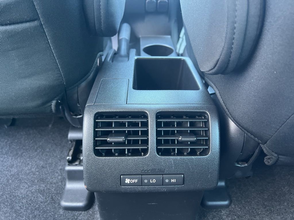 Used 2014 MAZDA MAZDA5 Sport image 25