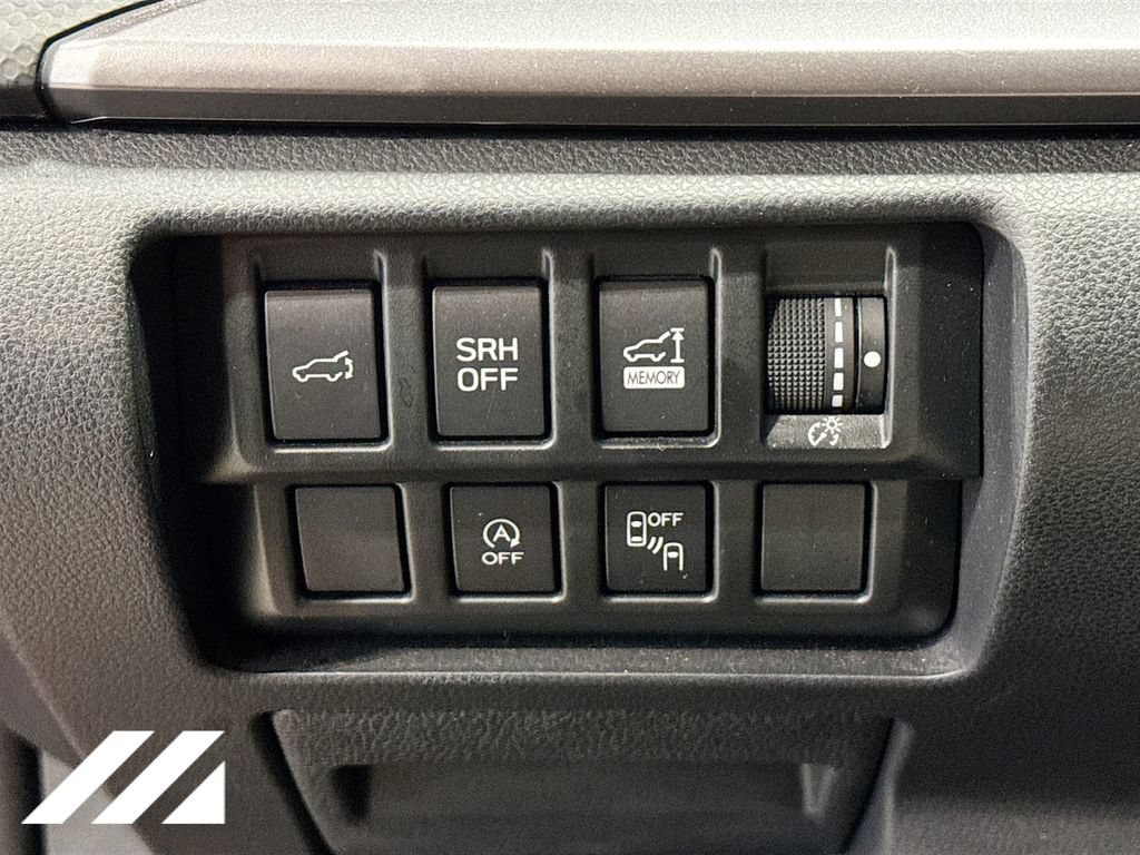 Used 2022 Subaru Forester Premium AWD/4WD image 10