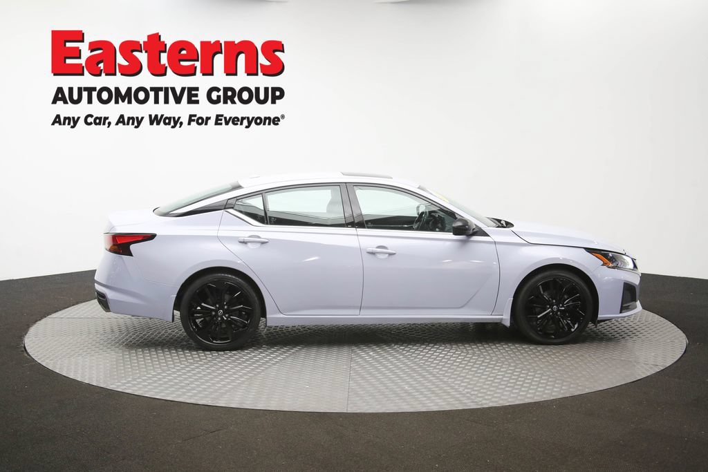 Used 2023 Nissan Altima 2.5 SR w/ SR Premium Package FWD image 46