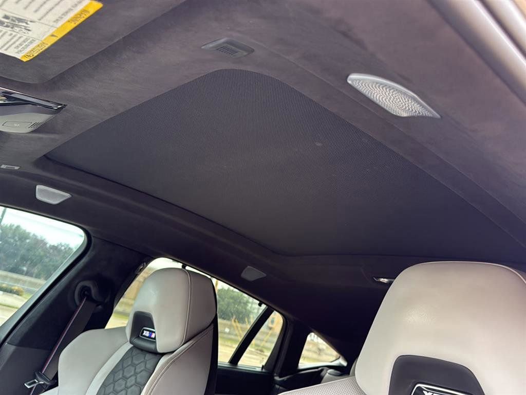 Used 2021 BMW X6 M w/ Competition Package image 31