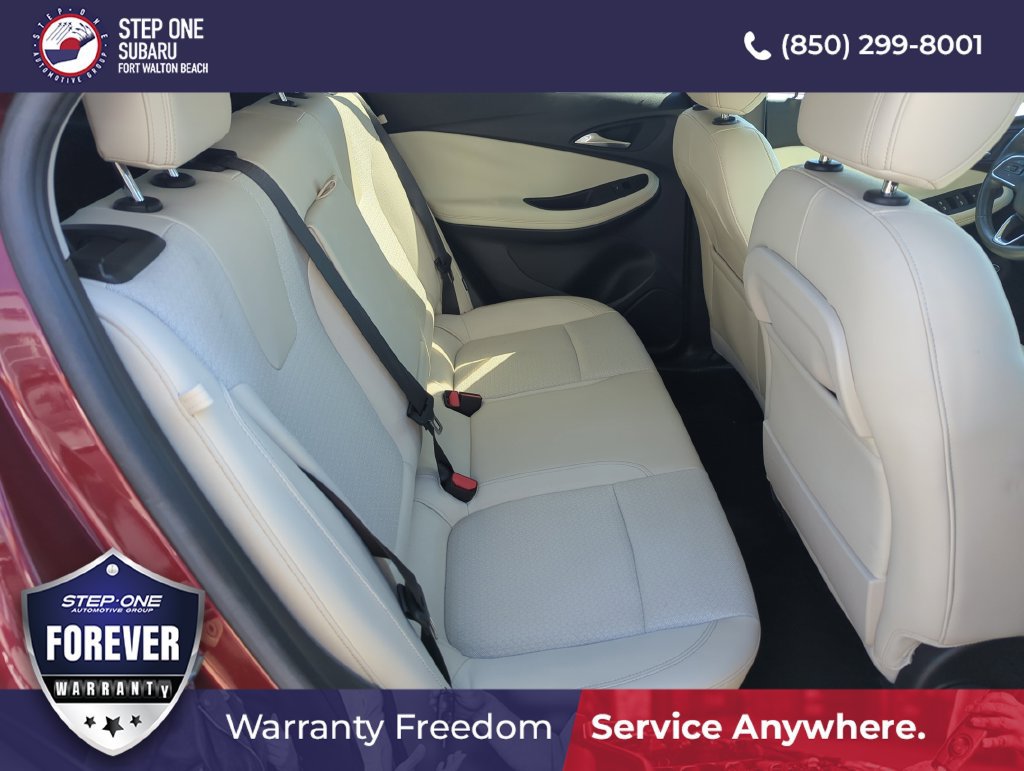 Used 2022 Buick Encore GX Select w/ Sport Touring Package FWD image 32