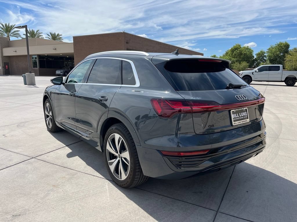 Used 2024 Audi Q8 e-tron Prestige w/ Prestige Package AWD/4WD image 10