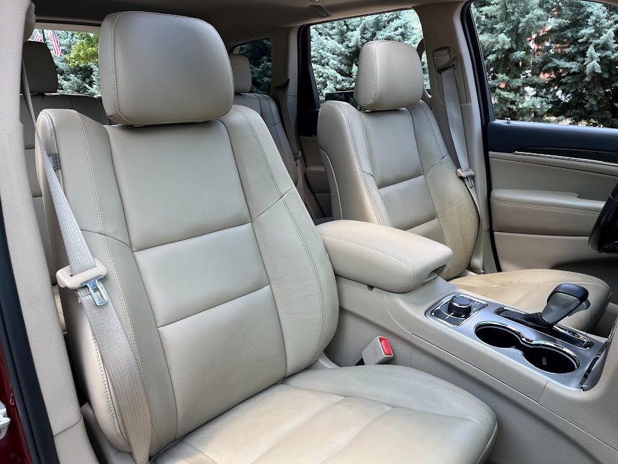 Used 2019 Jeep Grand Cherokee Limited image 38