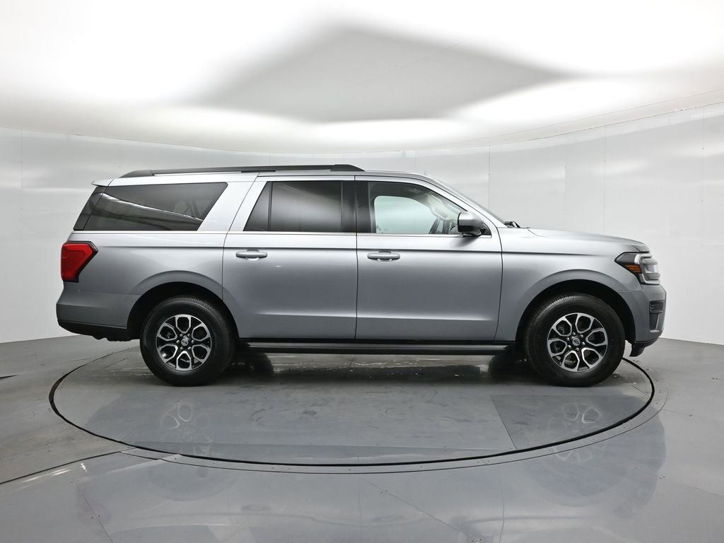 Certified 2024 Ford Expedition Max XLT image 31