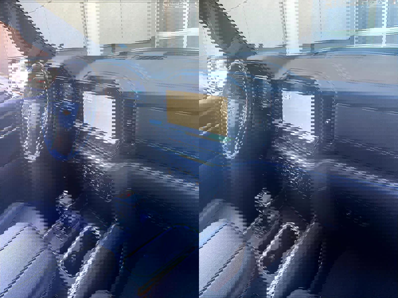 Used 2023 Chevrolet Silverado 1500 LTZ w/ LTZ Convenience Package II image 14