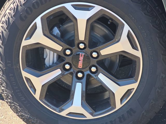 New 2026 GMC Yukon AT4 Ultimate AWD/4WD image 11