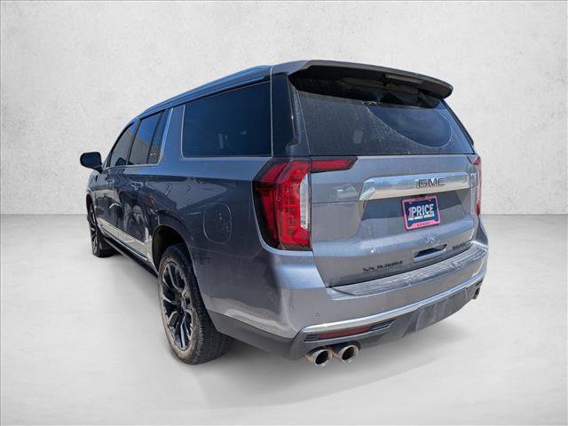 Used 2022 GMC Yukon XL Denali AWD/4WD image 5