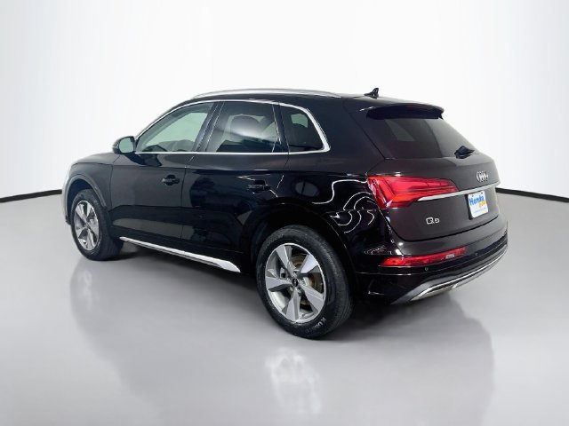 Used 2023 Audi Q5 2.0T Premium Plus w/ Premium Plus Package AWD/4WD image 7