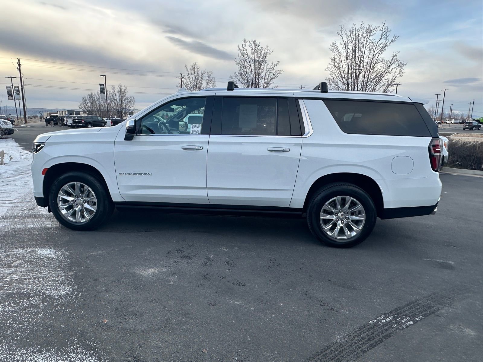 Used 2023 Chevrolet Suburban Premier w/ Max Trailering Package image 9