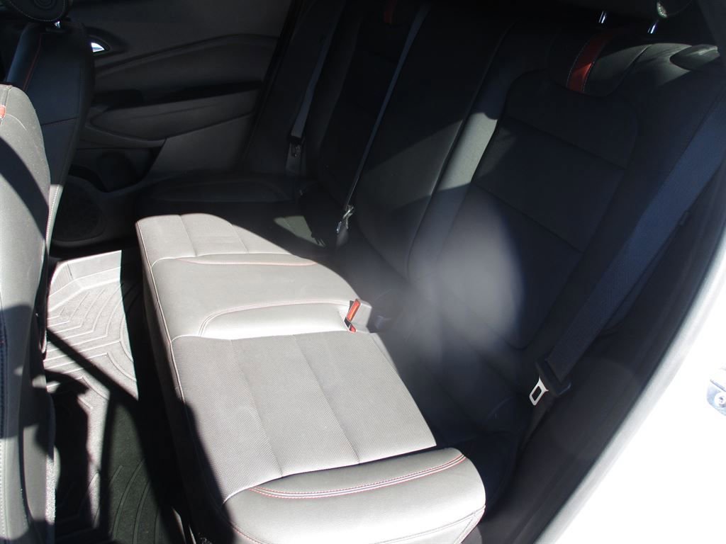 Used 2025 Chevrolet Trax RS w/ Driver Confidence Package image 23