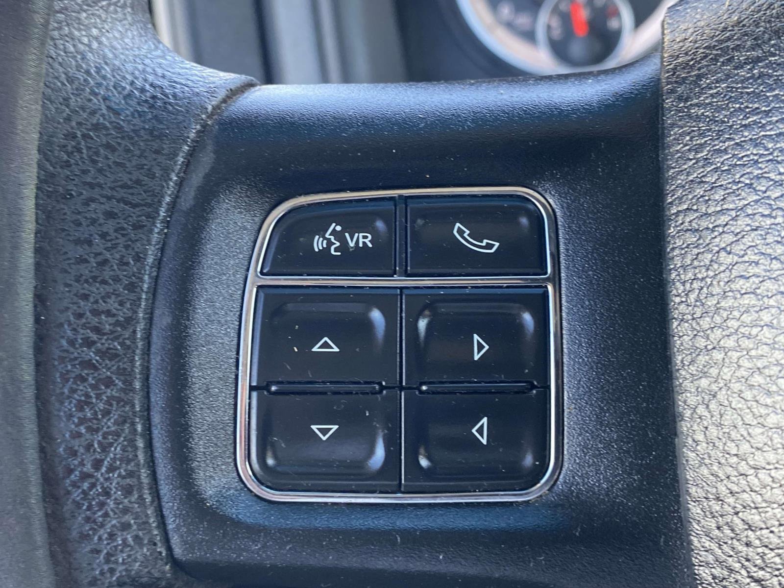 Used 2017 RAM 1500 Express image 22