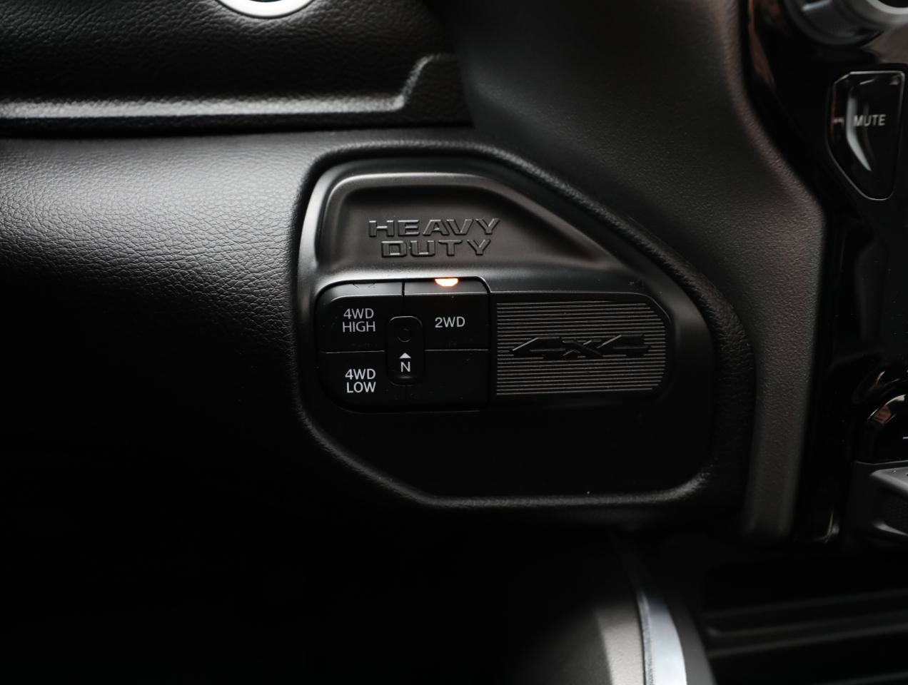 Used 2022 RAM 3500 Laramie AWD/4WD image 27