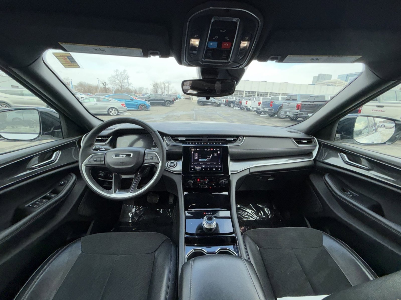 Used 2023 Jeep Grand Cherokee Altitude image 22