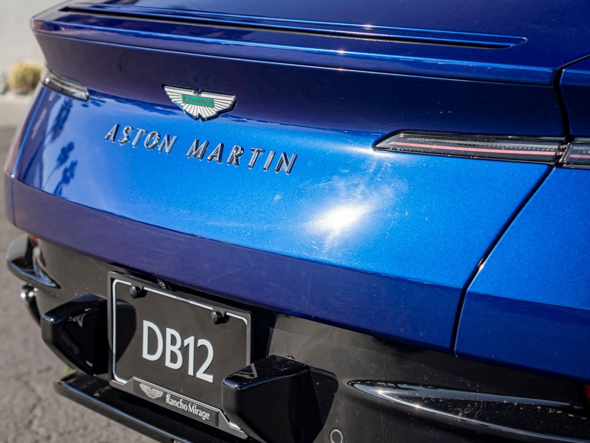Used 2024 Aston Martin DB12 Coupe RWD image 8