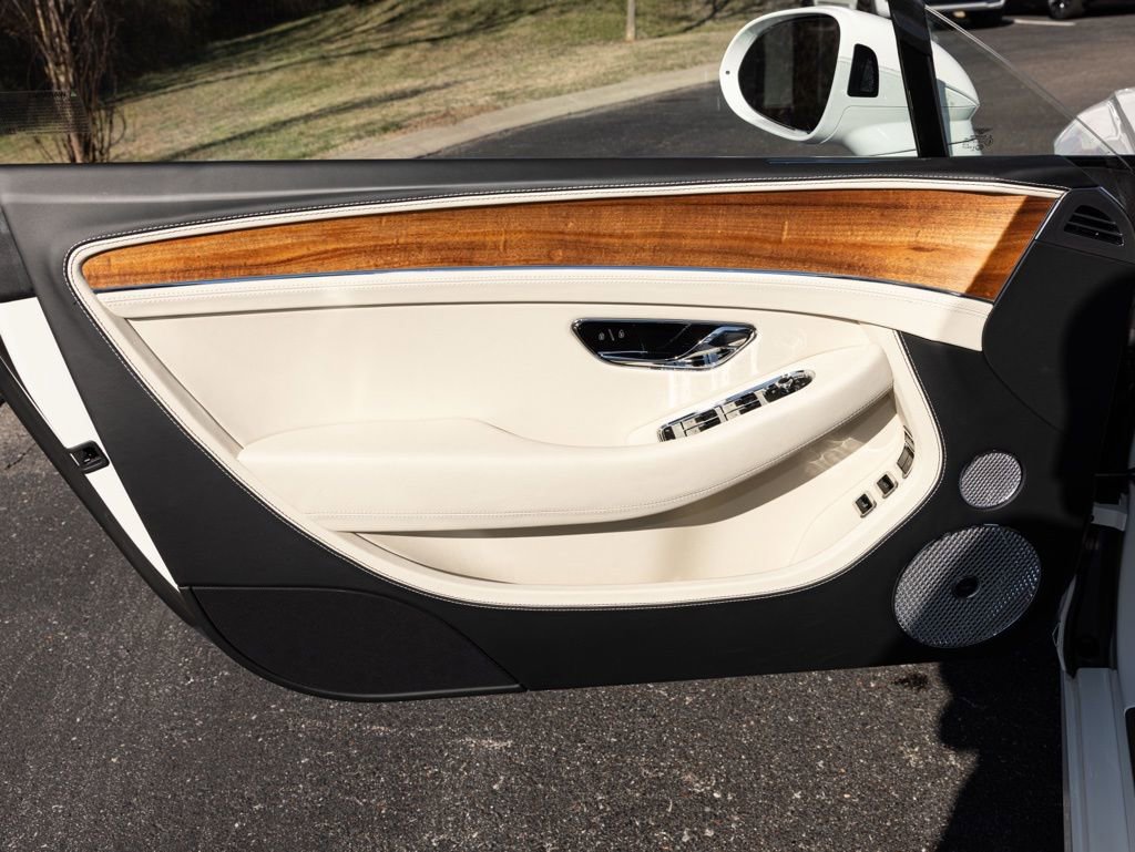 Used 2026 Bentley Continental GT image 20