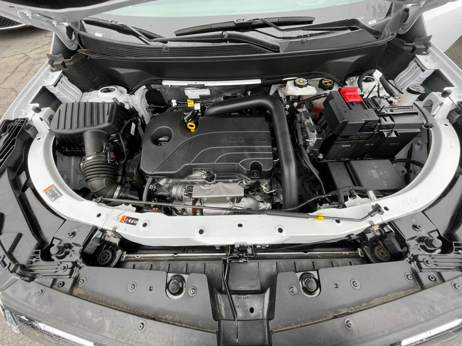 Used 2025 Chevrolet Equinox LT image 31