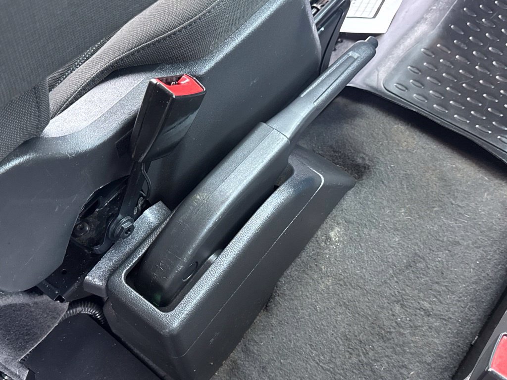 Used 2015 Ford Transit 150 130 Medium Roof Wagon RWD image 27