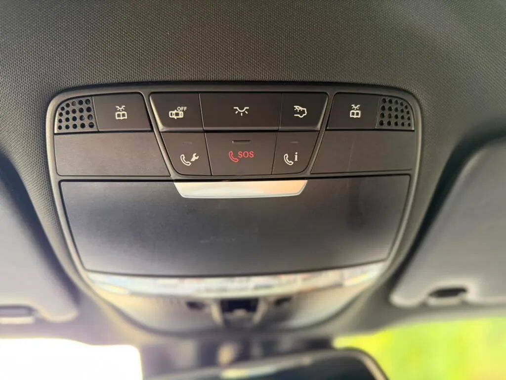 Used 2019 Mercedes-Benz GLC 43 AMG 4MATIC image 27