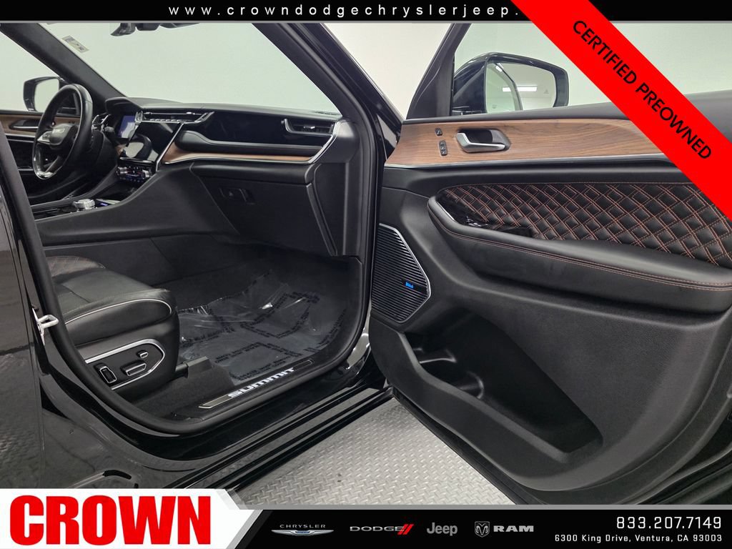 Certified 2023 Jeep Grand Cherokee Summit w/ Adv Protech Group IV AWD/4WD image 14