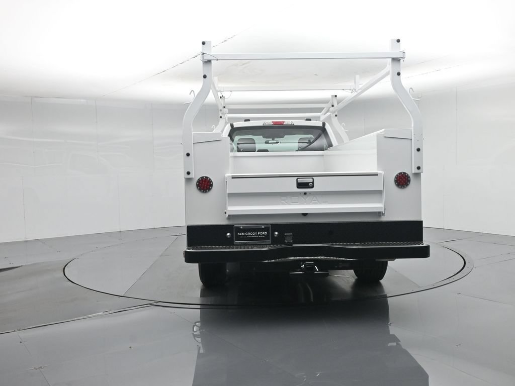 New 2026 Ford F350 XL w/ XL Chrome Package RWD image 30
