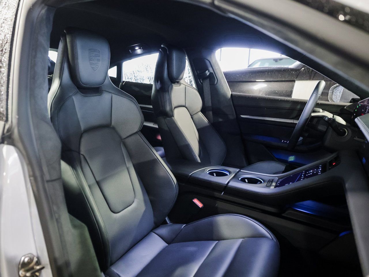 New 2026 Porsche Taycan GTS image 30