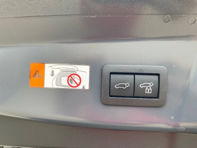 Certified 2025 Toyota Prius Limited w/ Limited Premium Package FWD image 6