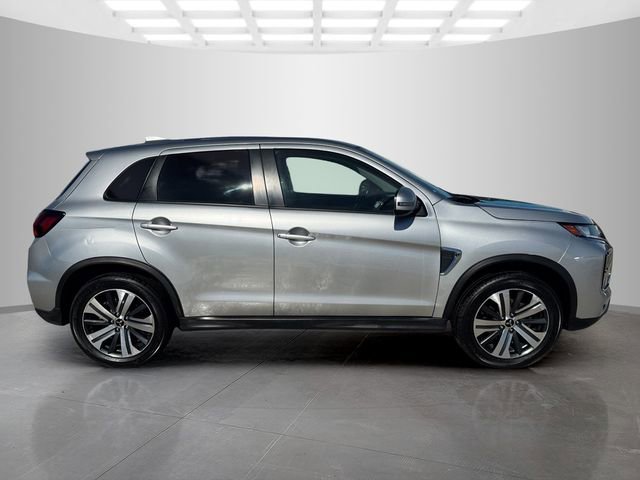Used 2022 Mitsubishi Outlander Sport SE image 9