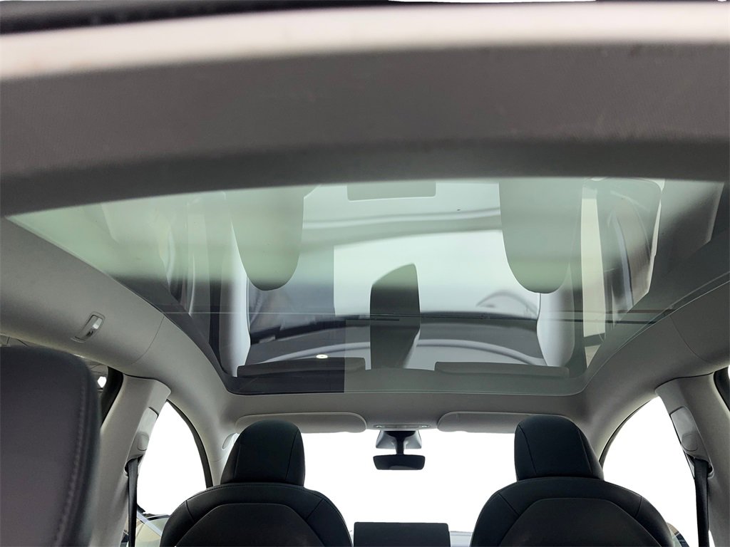 Used 2021 Tesla Model Y Long Range image 69