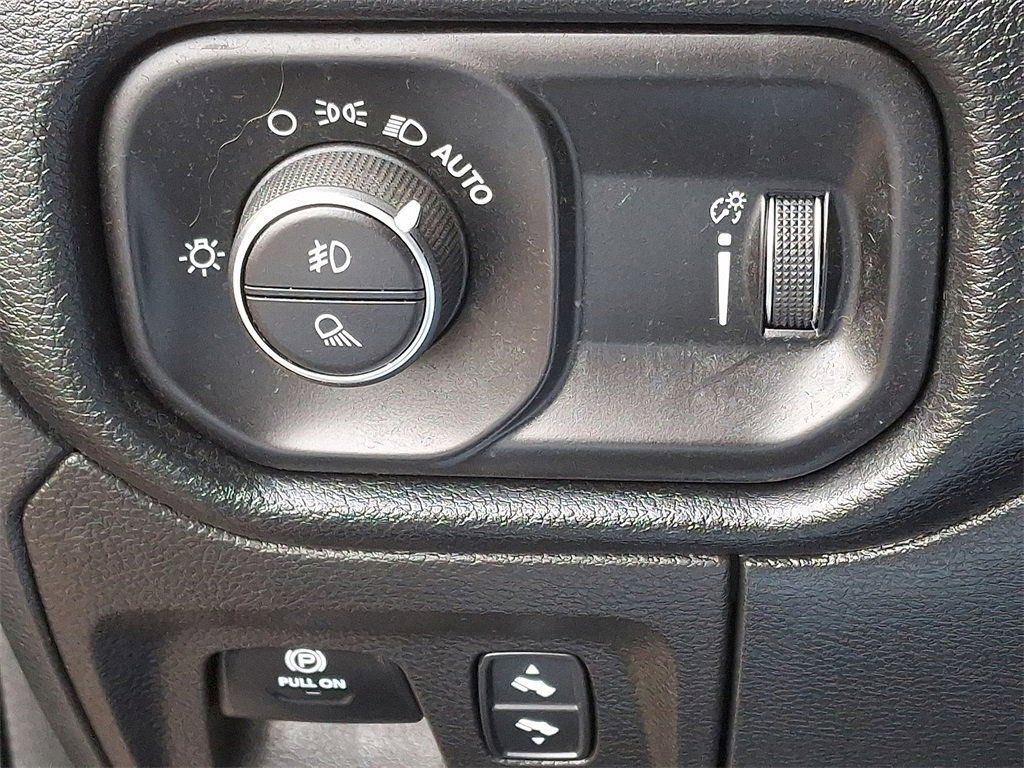 Used 2022 RAM 1500 Big Horn image 25