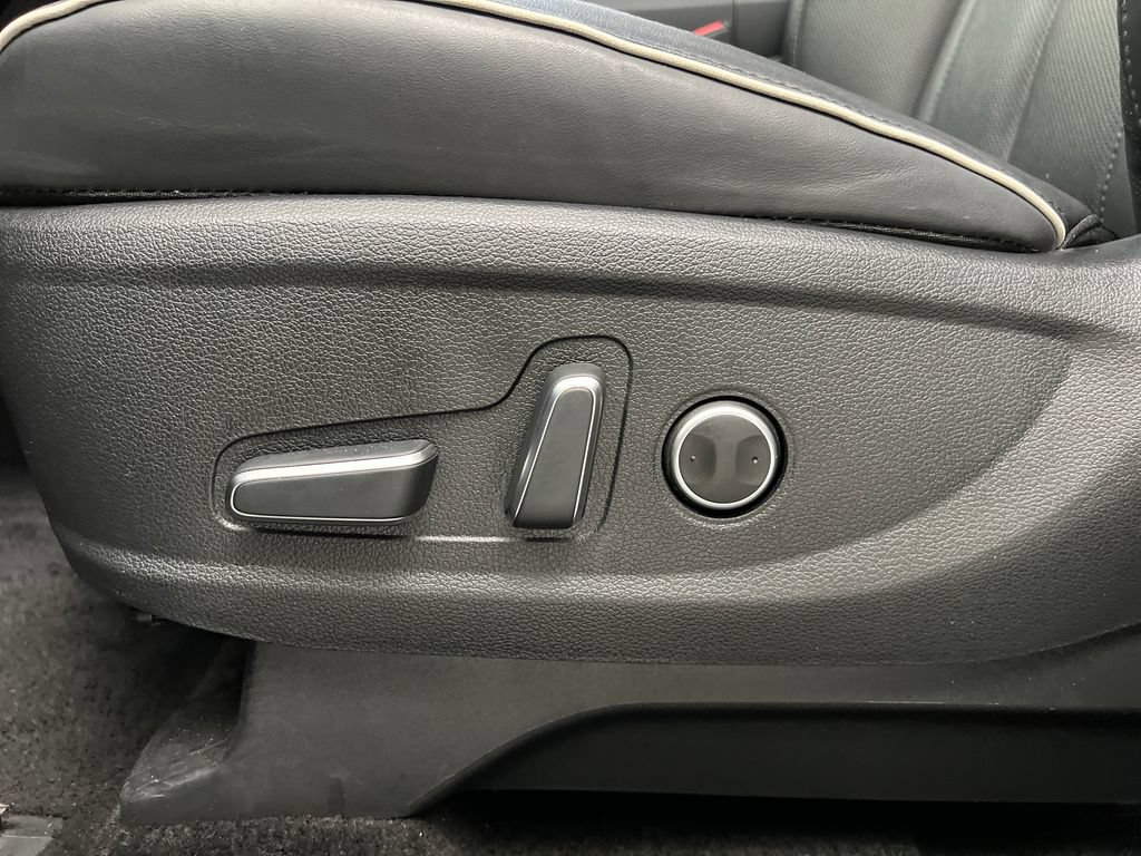 Used 2024 Hyundai Palisade SEL AWD/4WD image 13