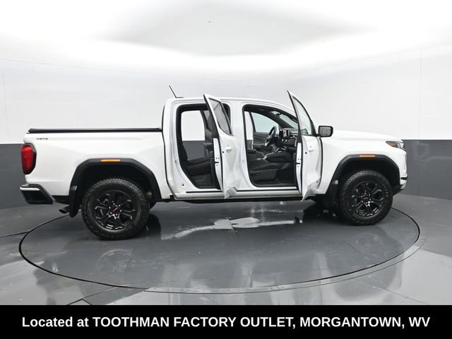 Used 2025 GMC Canyon Elevation image 27