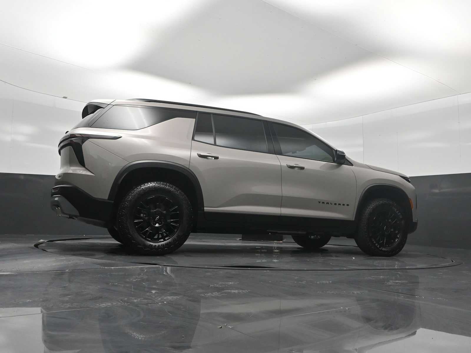 Used 2026 Chevrolet Traverse Z71 w/ Driver Confidence Package AWD/4WD image 21