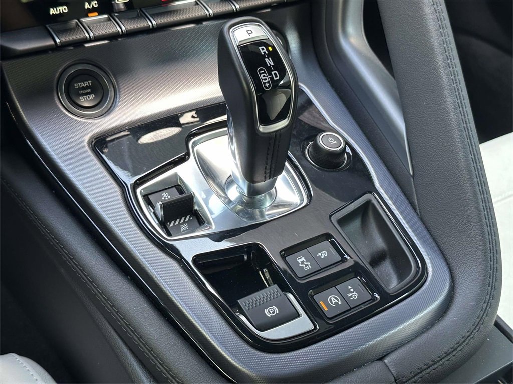Used 2023 Jaguar F-TYPE Coupe image 27
